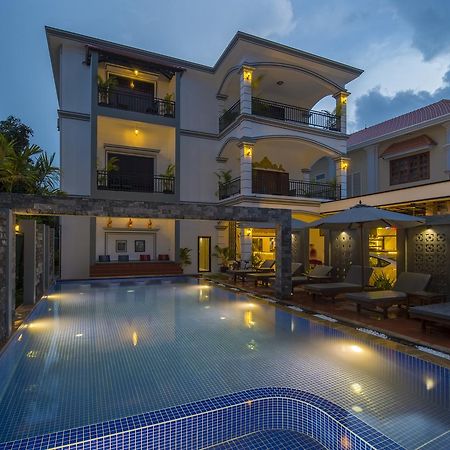 Готель Sakun Angkor Boutique Сіємреап Екстер'єр фото