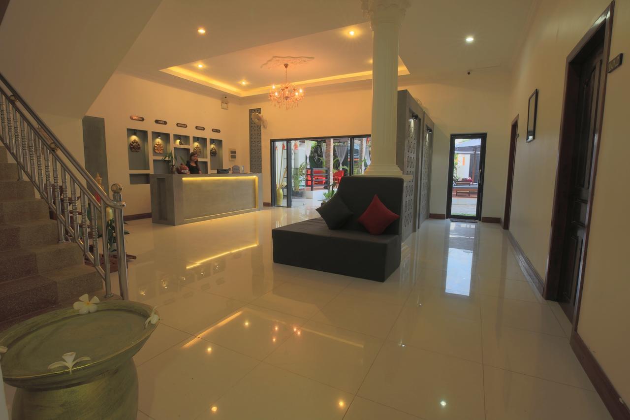 Готель Sakun Angkor Boutique Сіємреап Екстер'єр фото