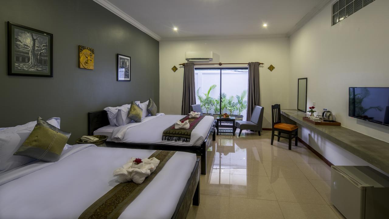Готель Sakun Angkor Boutique Сіємреап Екстер'єр фото